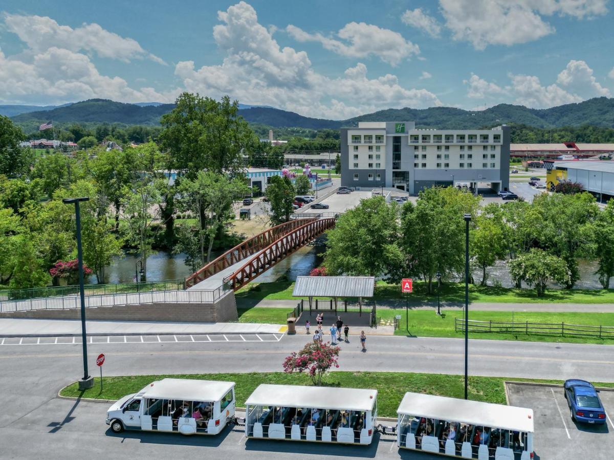 Holiday Inn & Suites Pigeon Forge Convention Center, An Ihg Hotel Exterior foto